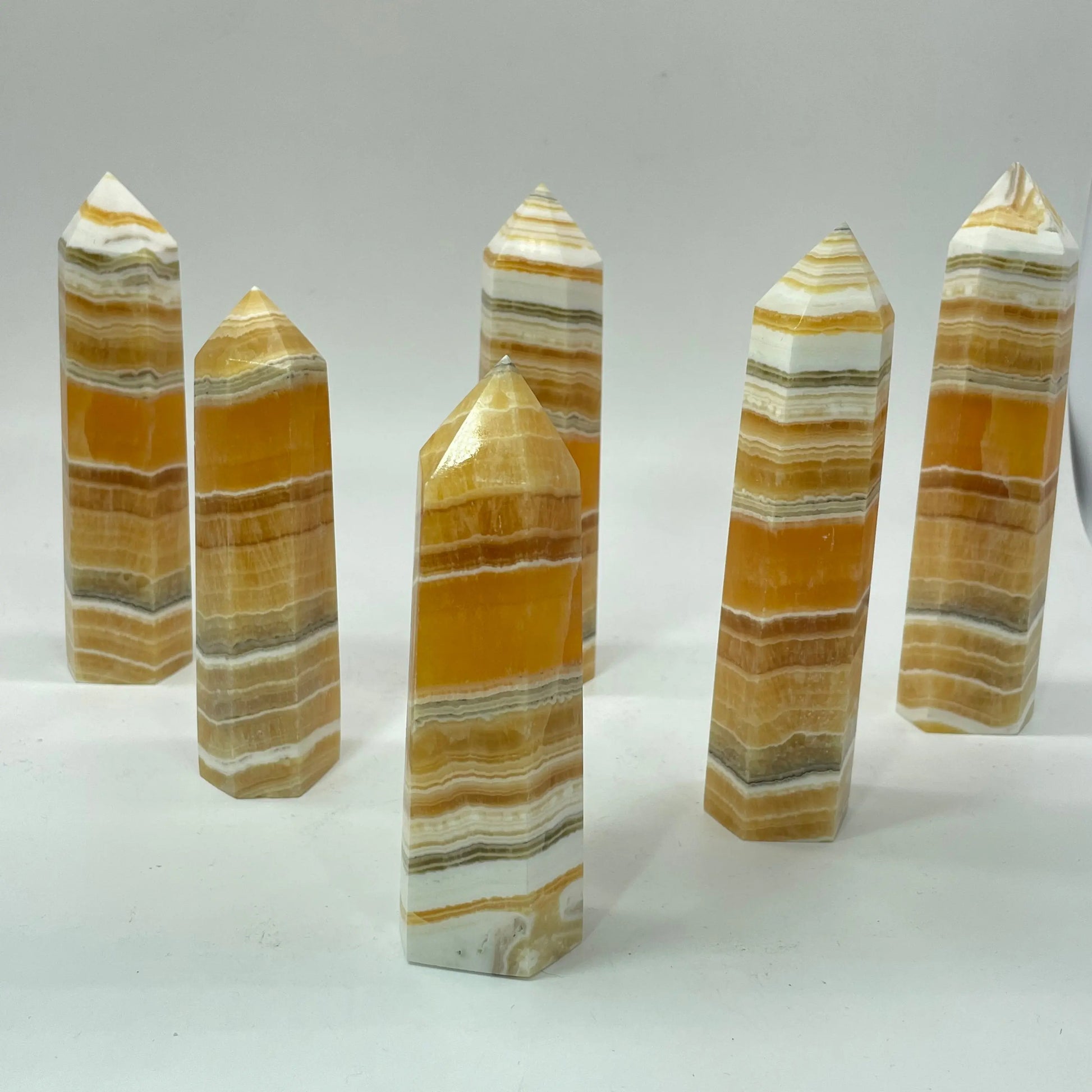 Yellow calcite tower wholesale UV crystal